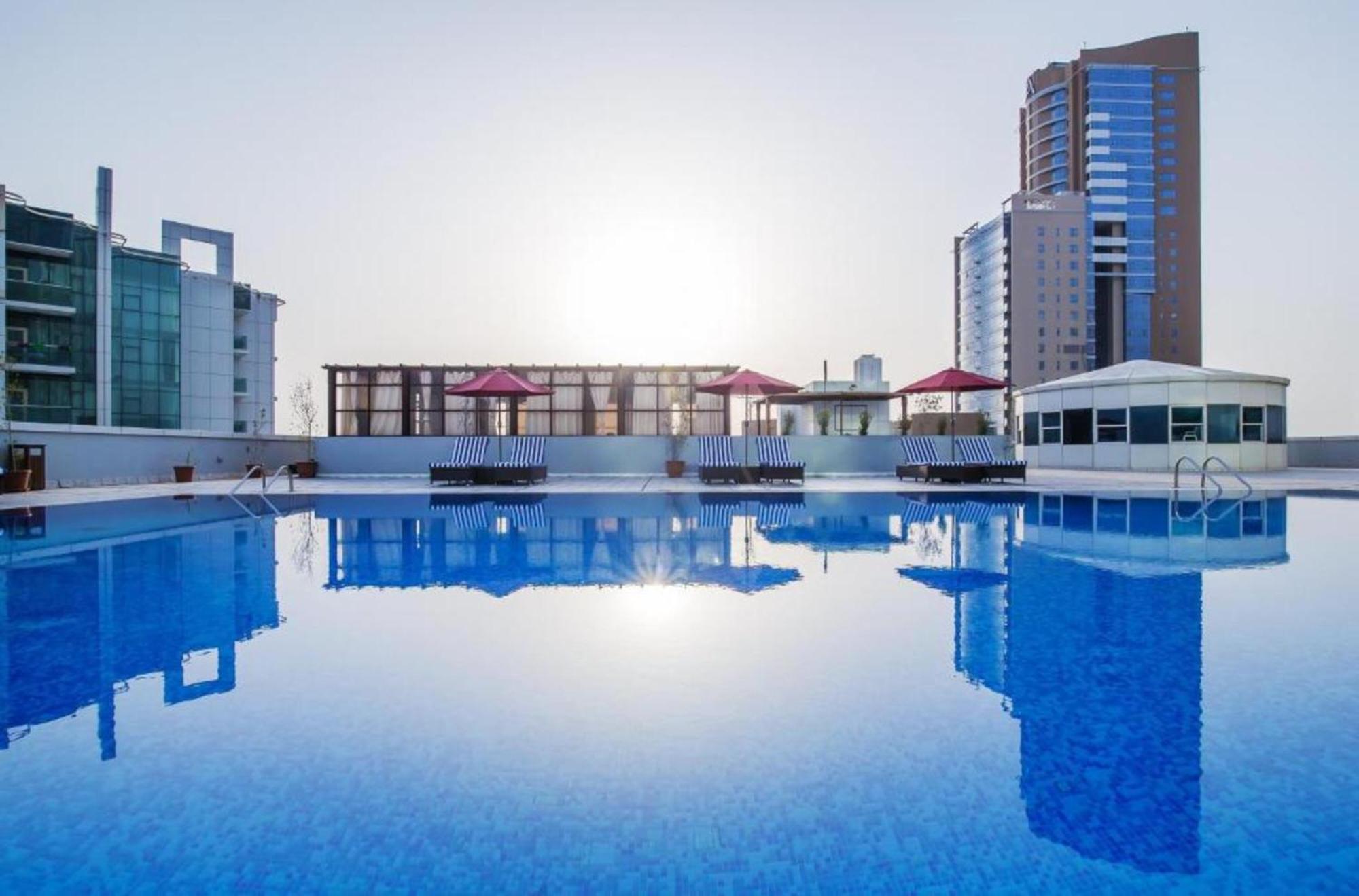 Concorde Hotel Near Exhibition Center By Palette Resorts 푸자이라 외부 사진